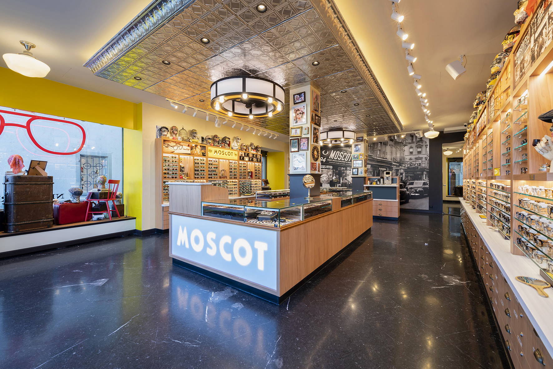 Moscot - 15 - web